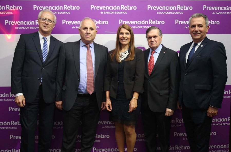 FOTO PRENSA GSSS// AUTORIDADES./ Carlos Ingaramo, Gustavo Giubergia, Gabriela Marchisio, Ulises Mendoza y Eduardo Reiixach.