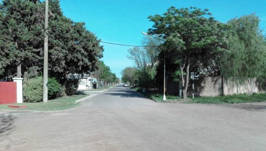 FOTO PRENSA CONCEJO// CALLE RAFAELA//Solicitan que vuelva a colocarse el indicador de altura m&aacute;xima.