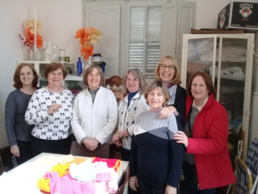 VISITA./ Un instante del acto en el que se concret&oacute; el donativo.