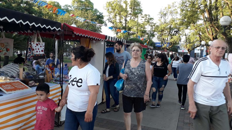 FOTO CP// FERIA./ La convocante realizaci&oacute;n se desarroll&oacute; durante el fin de semana.