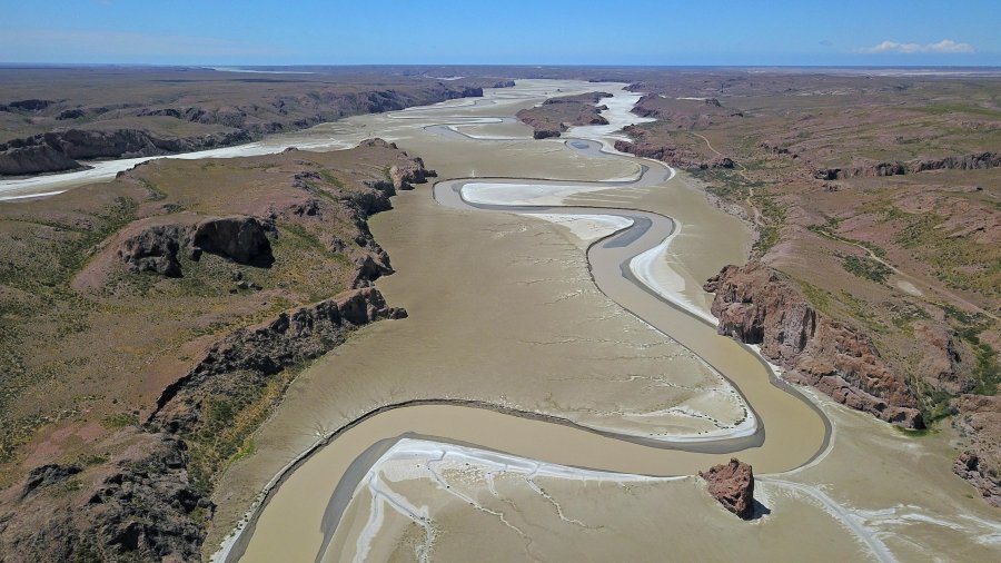FOTO J. PICHON// PUERTO DESEADO.//El maravilloso paisaje en donde acamp&oacute; Darwin en 1833.