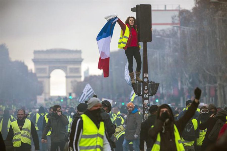 FOTO AFP PARIS. Sus calles otra vez fueron escenario de enfrentamientos.