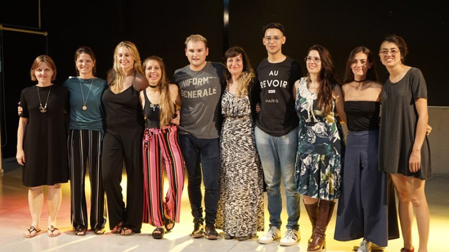 FOTO CP// EGRESADOS./ El grupo que conforma la cuarta promoci&oacute;n de la carrera.
