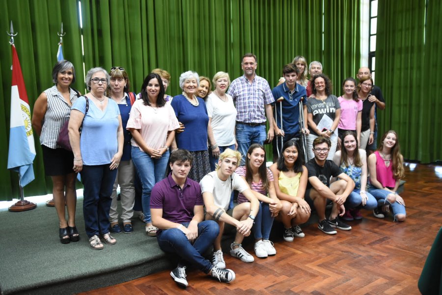 FOTO CP// INTERCAMBIO./ Los rafaelinos convivir&aacute;n con familias fossanenses durante cinco semanas.
