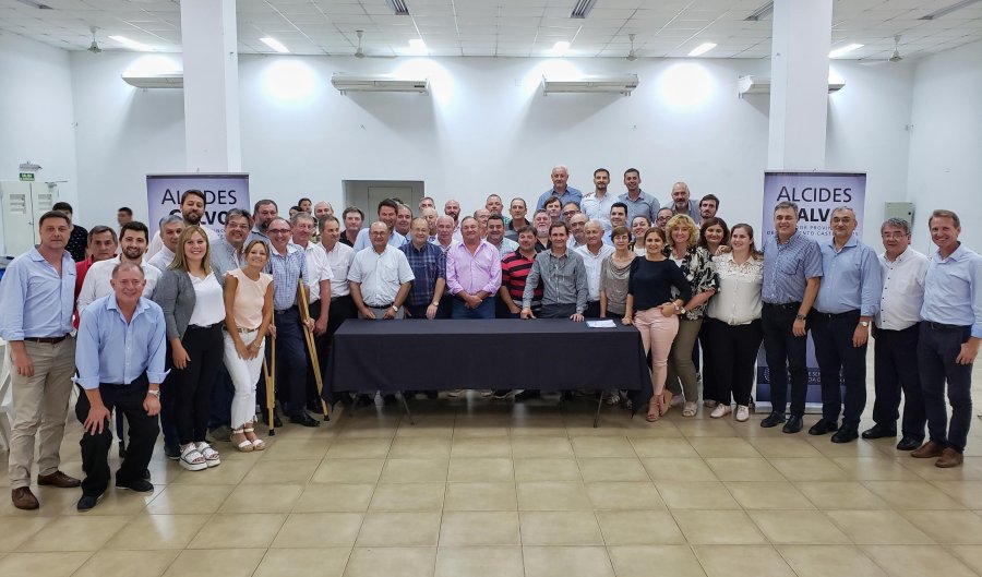 FOTO PRENSA AC// REUNION./ El grupo que particip&oacute; del reciente encuentro.
