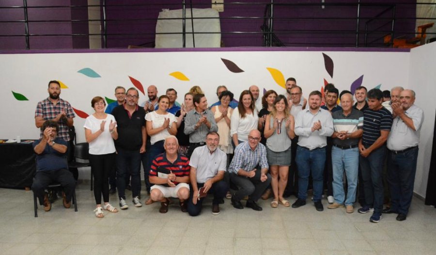 FOTO PRENSA PP// TODOS./ El grupo que particip&oacute; del c&oacute;nclave en Mar&iacute;a Juana.