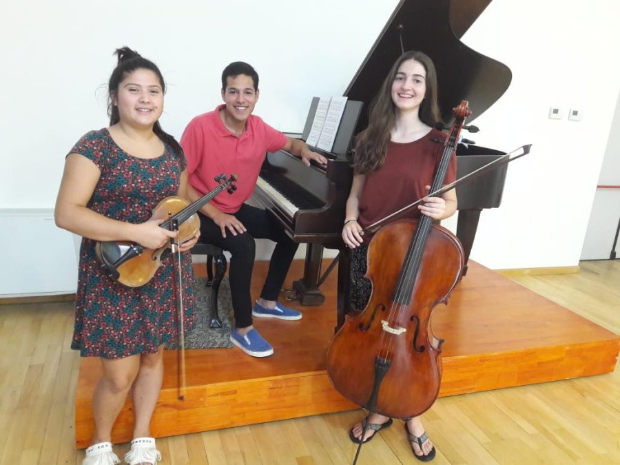 FOTO CP// SELECCIONADOS//Benjam&iacute;n Slovadian, Ludmila Graneros, Virginia Perotti.