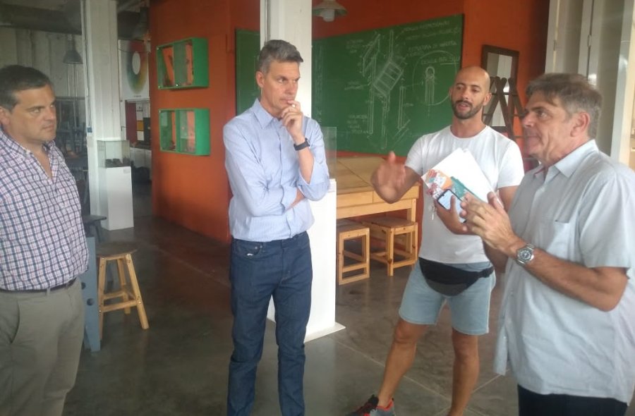 FOTO SCS// EN EL MOLINO// Germ&aacute;n Burcher y Jorge Llonch durante la visita.