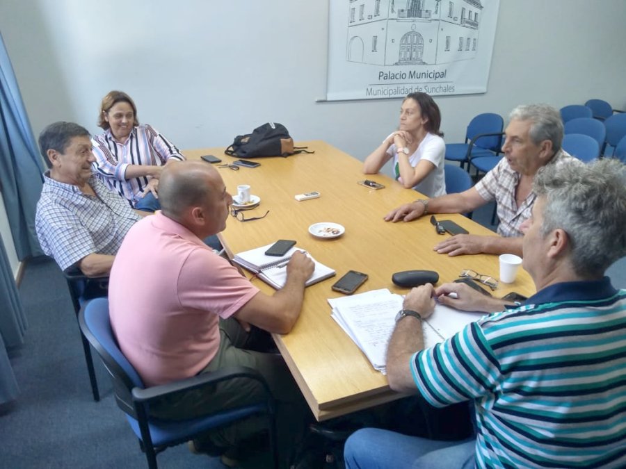 FOTO COMUNICACI&Oacute;N// ENCUENTRO./ un instante de la reuni&oacute;n del pasado mi&eacute;rcoles.