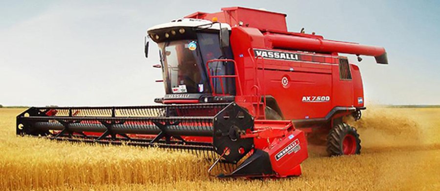 FOTO INTERNET MAQUINARIA AGRICOLA. Fabricantes argentinos quieren reciprocidad en el trato con empresas del exterior.  FOTO ARCHIVO INDUSTRIA NACIONAL. Vassalli Fabril viene atravesando problemas que la paralizaron.