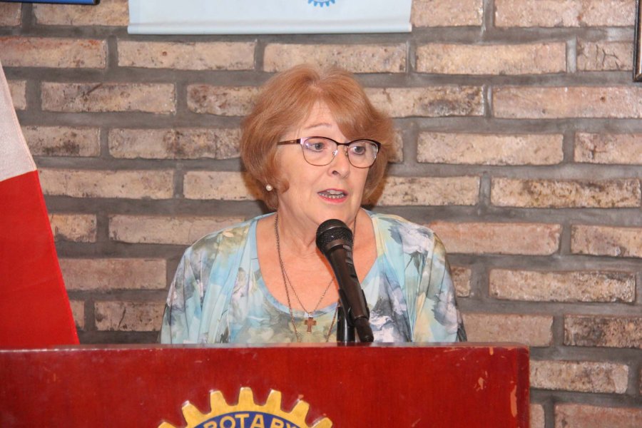 FOTO J. BARRERA// MARIA AURORA MONTEVERDE//La presidente de la Rueda Femenina dio la bienvenida.
