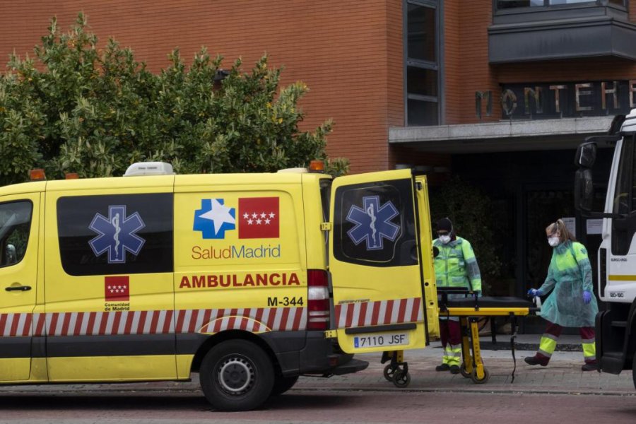 FOTO EFE OPERATIVOS. Se realizan en las calles de Madrid.