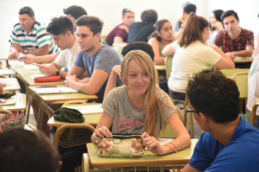 FOTO COMUNICACI&Oacute;N UNRAF//  BECAS UNRAF// Afianzan la trayectoria acad&eacute;mica de sus estudiantes.