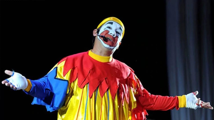 FOTO TELESHOW// PI&Ntilde;&Oacute;N FIJO// El payaso cordob&eacute;s escribi&oacute; una canci&oacute;n que fue compartida por el Presidente.