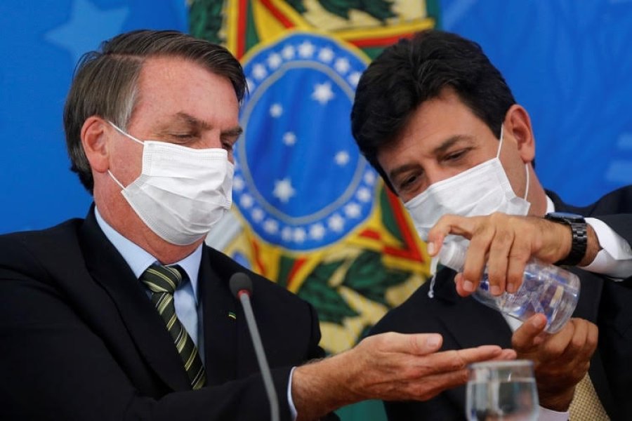 FOTO ARCHIVO JUNTOS. Bolsonaro y Mandetta durante una reciente conferencia de prensa.