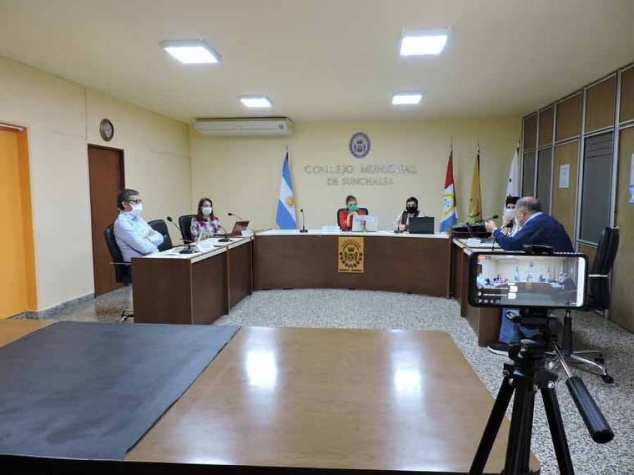 FOTO PRENSA CONCEJO// SESI&Oacute;N. Vista parcial del encuentro celebrado el pasado lunes.