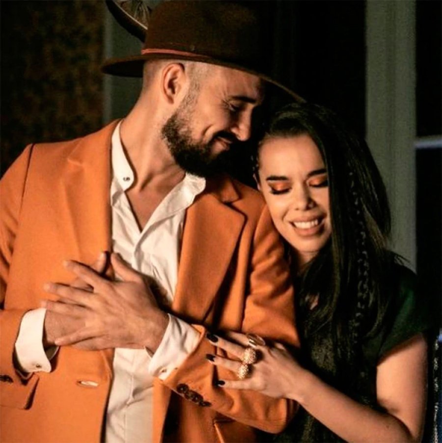 FOTO INSTAGRAM// VIDEOCLIP//Abel Pintos y Beatriz Luengo interpretan "El hechizo", el single que formar&aacute; parte del pr&oacute;ximo disco del artista argentino.
