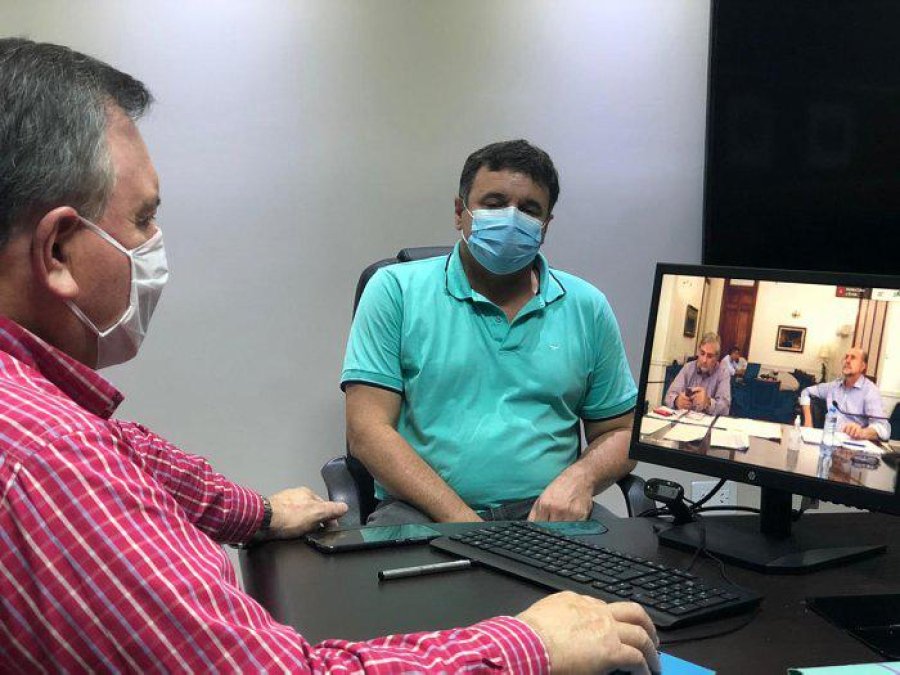 FOTO EL DEPARTAMENTAL// TELECONFERENCIA// Michlig y Gonz&aacute;lez durante la reciente comunicaci&oacute;n virtual.