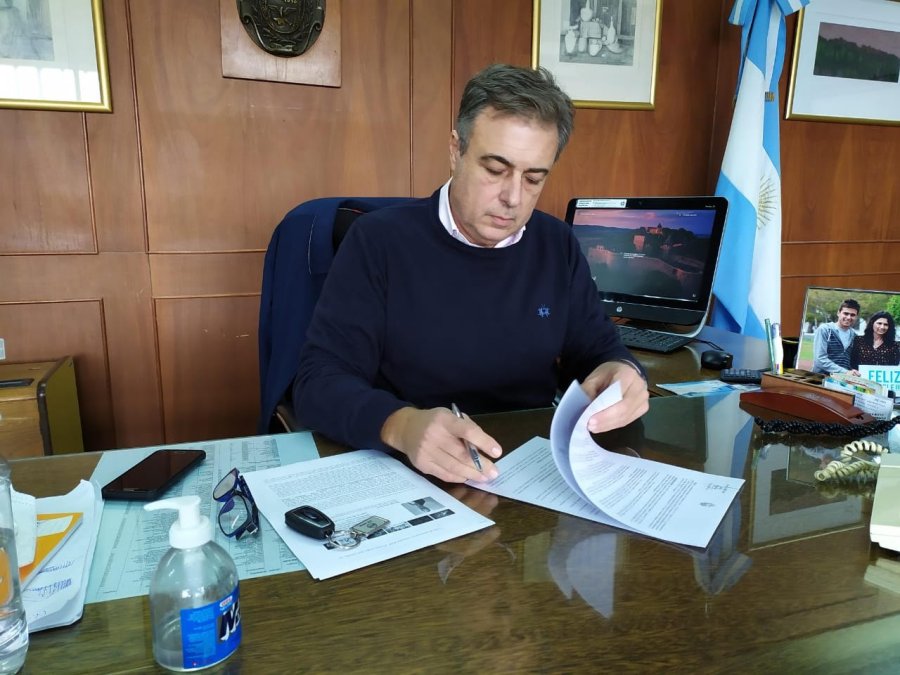 FOTO PM DECRETO. Fue firmado este domingo y tendr&aacute; vigencia durante el tiempo que dure la emergencia.