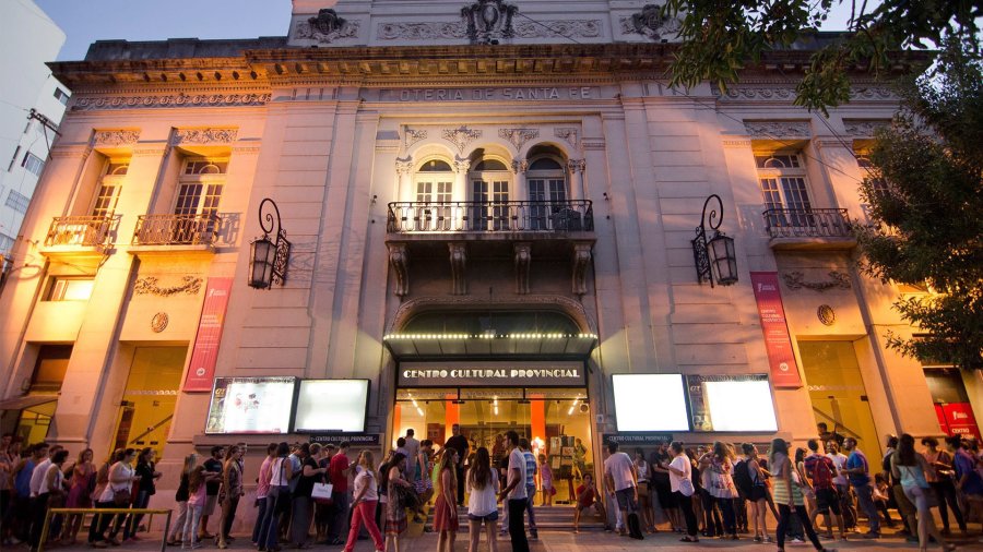 FOTO SCS// CENTRO CULTURAL PROVINCIAL// Fachada del organismo que depende del Ministerio de Cultura.