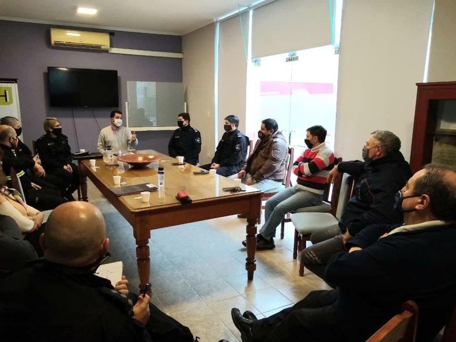 INSEGURIDAD./ Vista general de la reciente reuni&oacute;n.