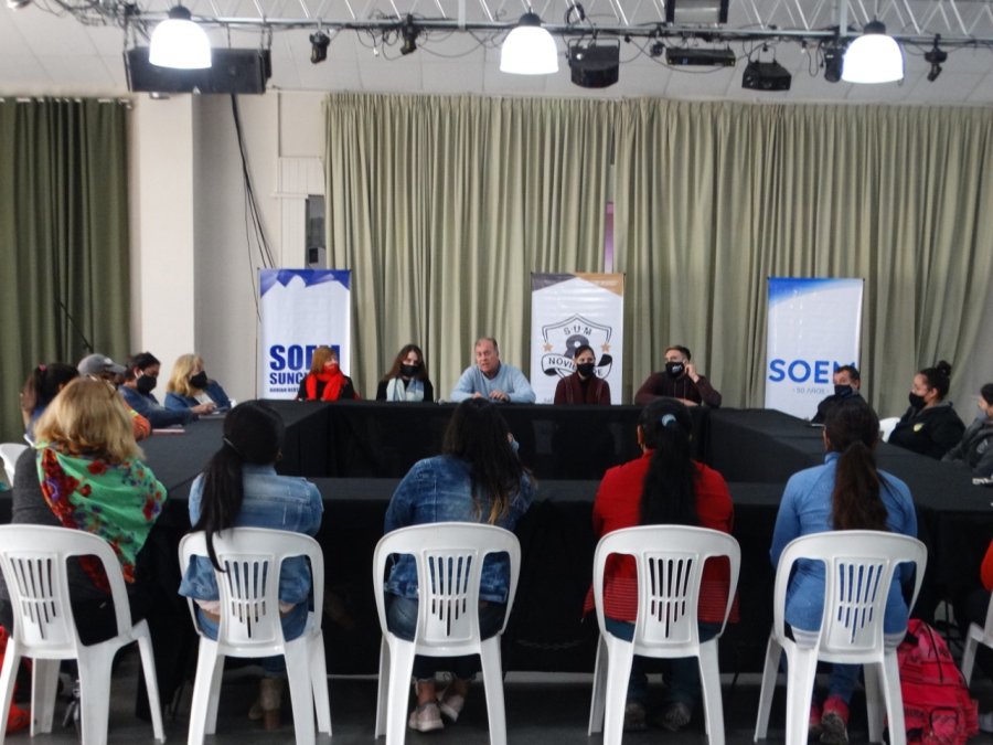FOTO PRENSA SOEM// LANZAMIENTO// Vista general del acto en el que fue presentada la Red de Mujeres. PASEO// Un ambicioso proyecto para remarcar el cincuentenario.