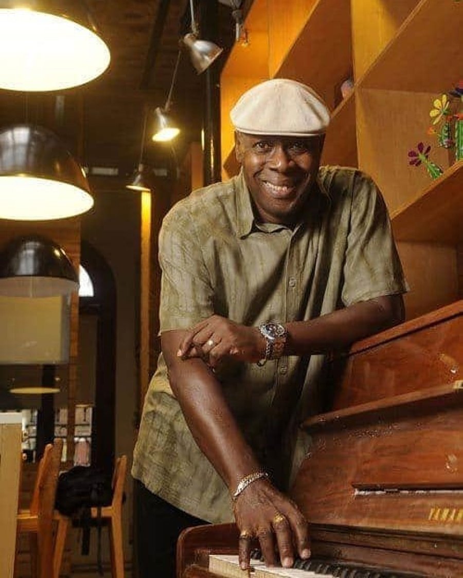 IBRAHIM FERRER JR.// Un concierto suyo en la propuesta del Lasserre para ma&ntilde;ana.