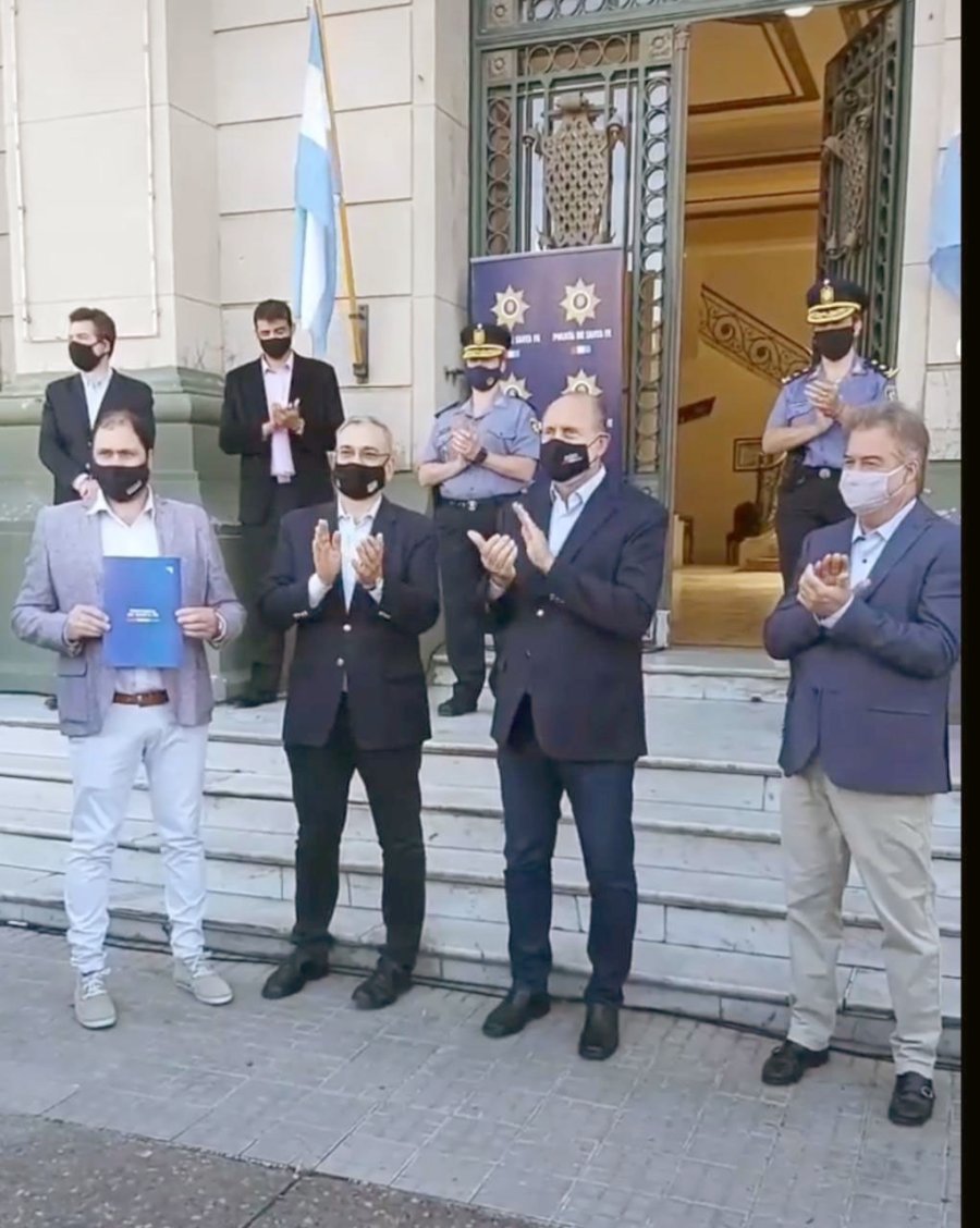FOTO PRENSA COMUNA// CEREMONIA./ Barbero, Calvo, Perotti y Mirabella durante el acto del lunes.