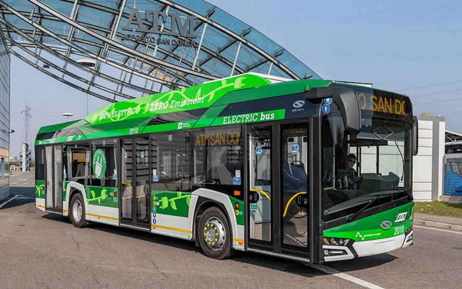 FOTO INTERNET MILAN. Adquiere 250 autobuses el&eacute;ctricos para el transporte p&uacute;blico.  FOTO INTERNET BUS LAS CONDES. Se estren&oacute; en Chile el moderno bus-tranv&iacute;a el&eacute;ctrico de la empresa francesa Alstom.
