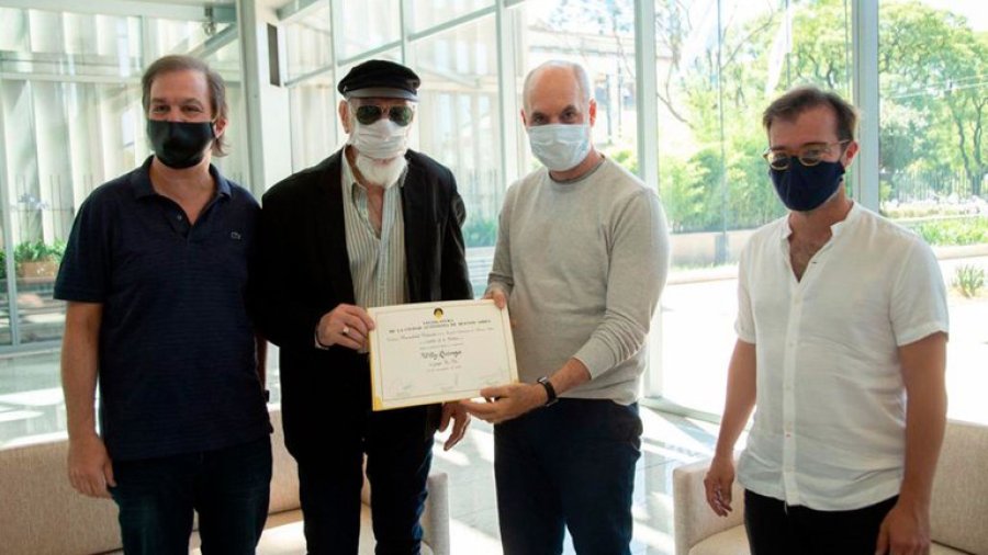 FOTO TELESHOW// RECONOCIMIENTO. Willy Quiroga junto a Horacio Rodr&iacute;guez Larreta, Enrique Avogadro y Roy Cortina.