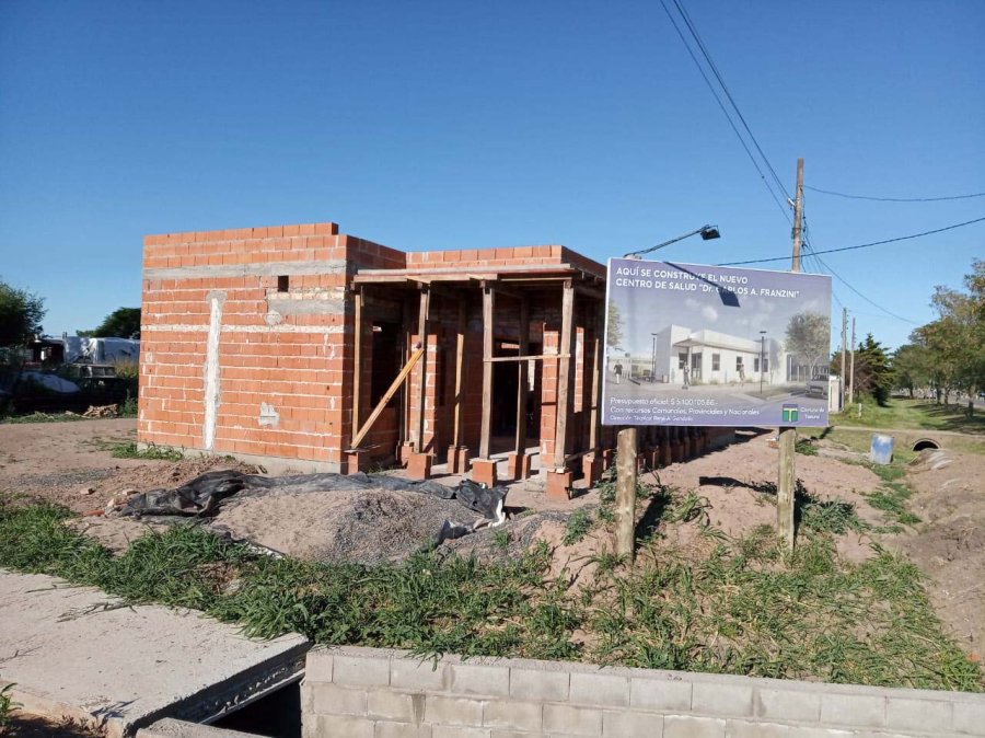 FOTO PRENSA COMUNA// CENTRO DE SALUD// La obra iniciada recientemente.