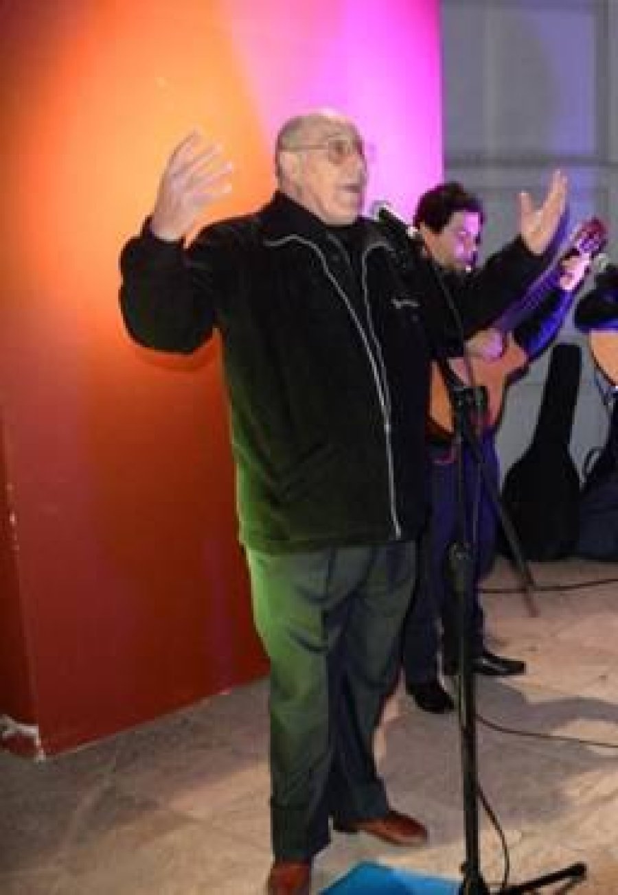 archivo César Ruíz Bustelo