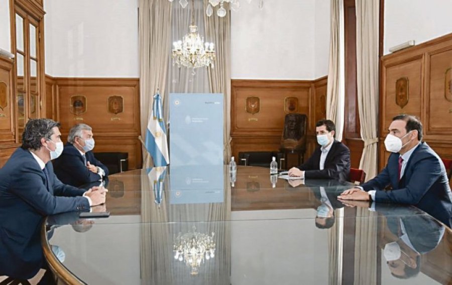 IMAGEN INTERNET EN EL NORTE ARGENTINO. Espacio institucional creado formalmente en abril de 1999.    IMAGEN INTERNET REUNION. Capitanich, Morales, De Pedro y Valdéz.