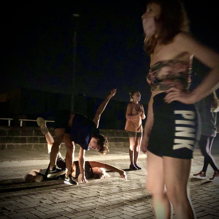 FOTO PRENSA LA M&Aacute;SCARA// PERFOMANCE. Ser&aacute; ofrecida hoy, desde las 21:30 en el Instituto Superior del Profesorado.