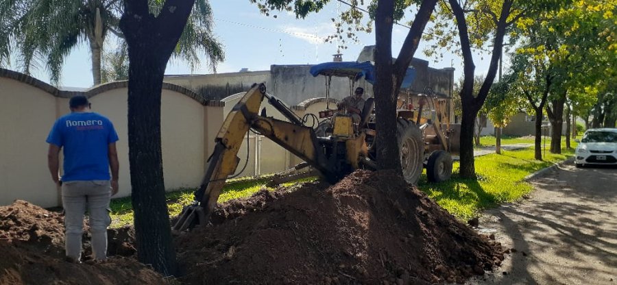 FOTO PRENSA COMUNA// CLOACAS// La obra beneficiar&aacute; a m&aacute;s de veinte familias.