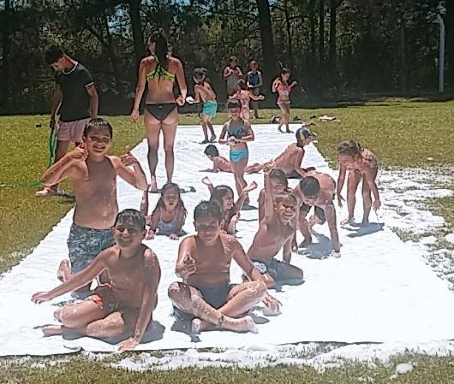 FOTO PRENSA SOEM// COLONOS. Un grupo disfrutando de las espl&eacute;ndidas instalaciones de SOEM.