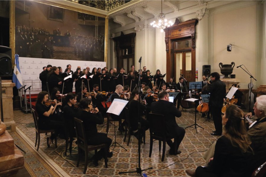 FOTO SENADO.GOB.AR// AGRUPACI&Oacute;N. La Orquesta de C&aacute;mara del Congreso de la Naci&oacute;n.