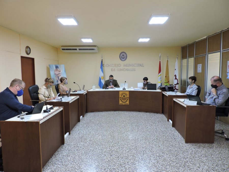 PRENSA ARCHIVO CONCEJO// SESI&Oacute;N. Los ediles locales durante uno de sus encuentros ordinarios.