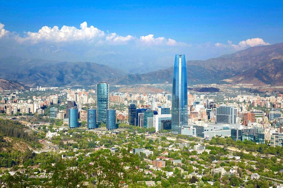 FOTO EFE SANTIAGO. La capital trasandina reporta la mayor cantidad de contagios.