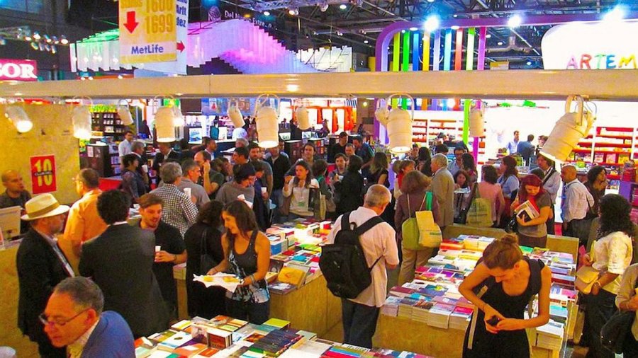 FOTO INTERNET FERIA DEL LIBRO. El evento vuelve a sufrir las consecuencias de la pandemia
