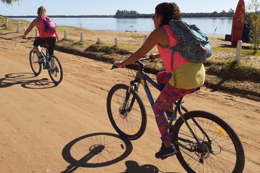 FOTO SECRETAR&Iacute;A DE TURISMO// BICITURISMO//Una propuesta para disfutar la naturaleza.