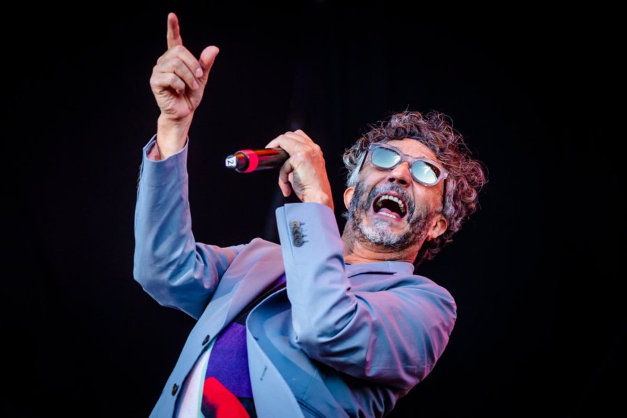 FOTO INTERNET. FITO P&Aacute;EZ. El rosarino aprovecha la pandemia para crear nueva m&uacute;sica.
