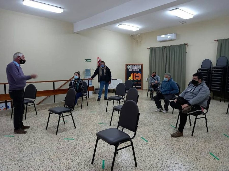 FOTO PRENSA MUNICIPALIDAD// ENTREGA// Un instante del acto llevado a cabo el pasado viernes.
