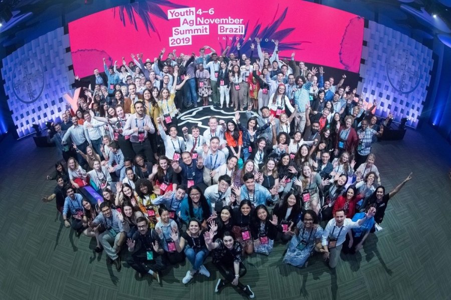FOTO INTERNET CUMBRE AGR&Iacute;COLA DE LA JUVENTUD. La convocatoria finaliza el 30 de junio