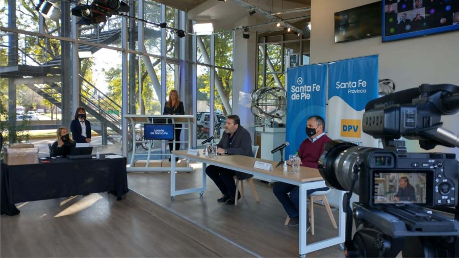 FOTO PRENSA AC// APERTURA. Por primera vez se realiz&oacute; en la Loter&iacute;a y se transmiti&oacute; de modo virtual.