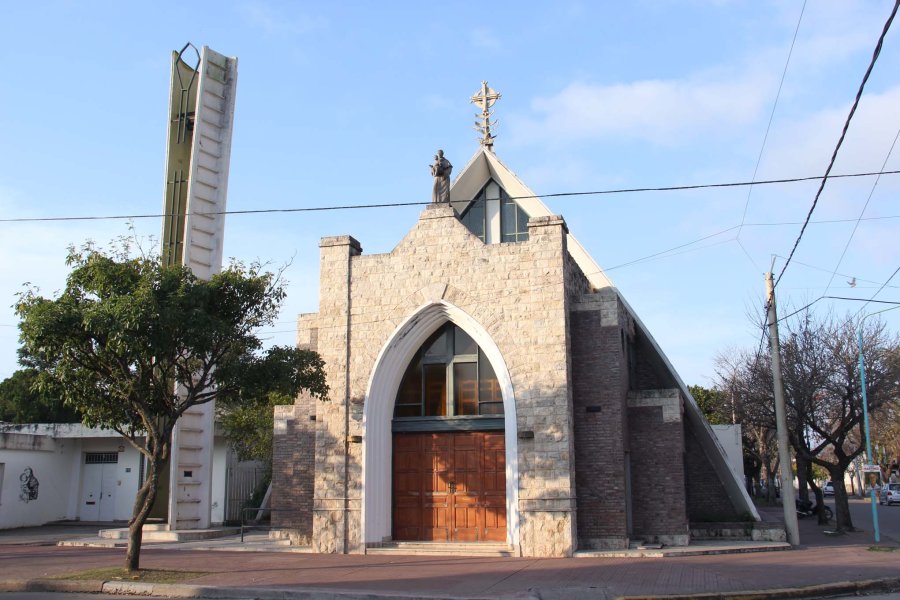 FOTO J. BARRERA// TEMPLO./ La Iglesia erigida bajo la protecci&oacute;n de San Antonio.