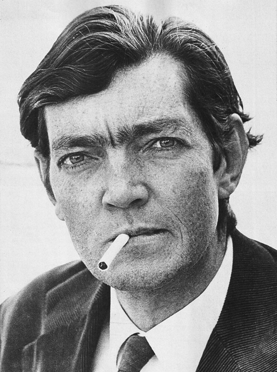 FOTO INTERNET JULIO CORT&Aacute;ZAR. Las obras del autor ahora se encuentran disponibles en un nuevo formato.