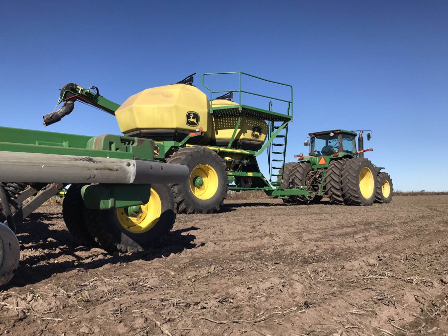 SIEMBRA. El contexto no es alentador y las perspectivas generan dudas, pero los productores apostarán una vez más. PREOCUPACIONES. La incertidumbre y la presión impositiva, las grandes preocupaciones del sector.