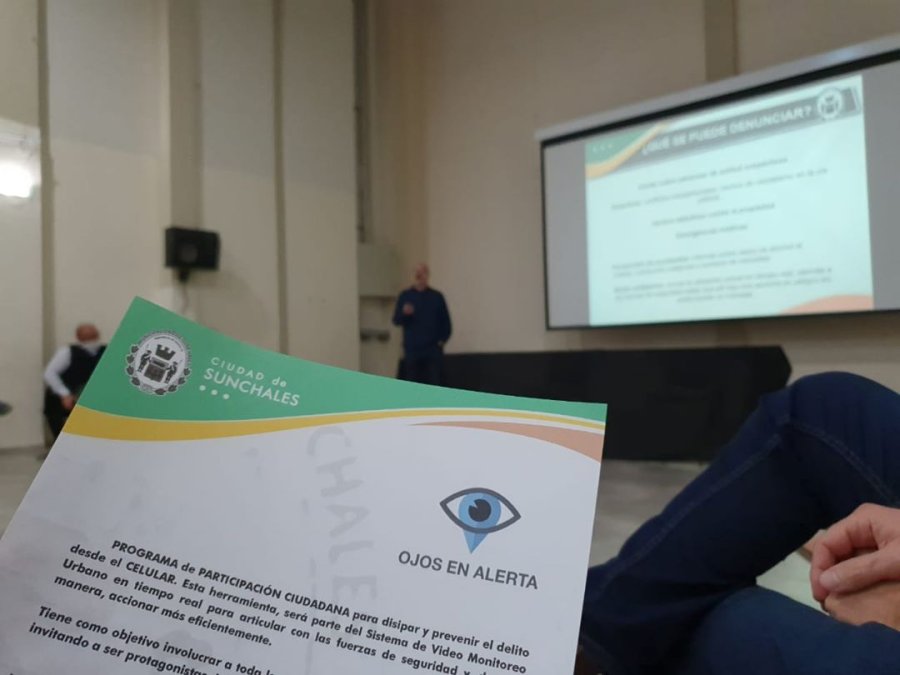 FOTO COMUNICACI&Oacute;N// OJOS EN ALERTA./ El viernes se realiz&oacute; el primer encuentro de capacitaci&oacute;n.