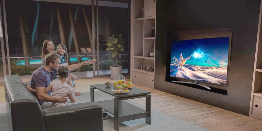 FOTO PRENSA LG// CINE EN CASA// A trav&eacute;s del Smart TV hay varias opciones para disfrutar en familia.